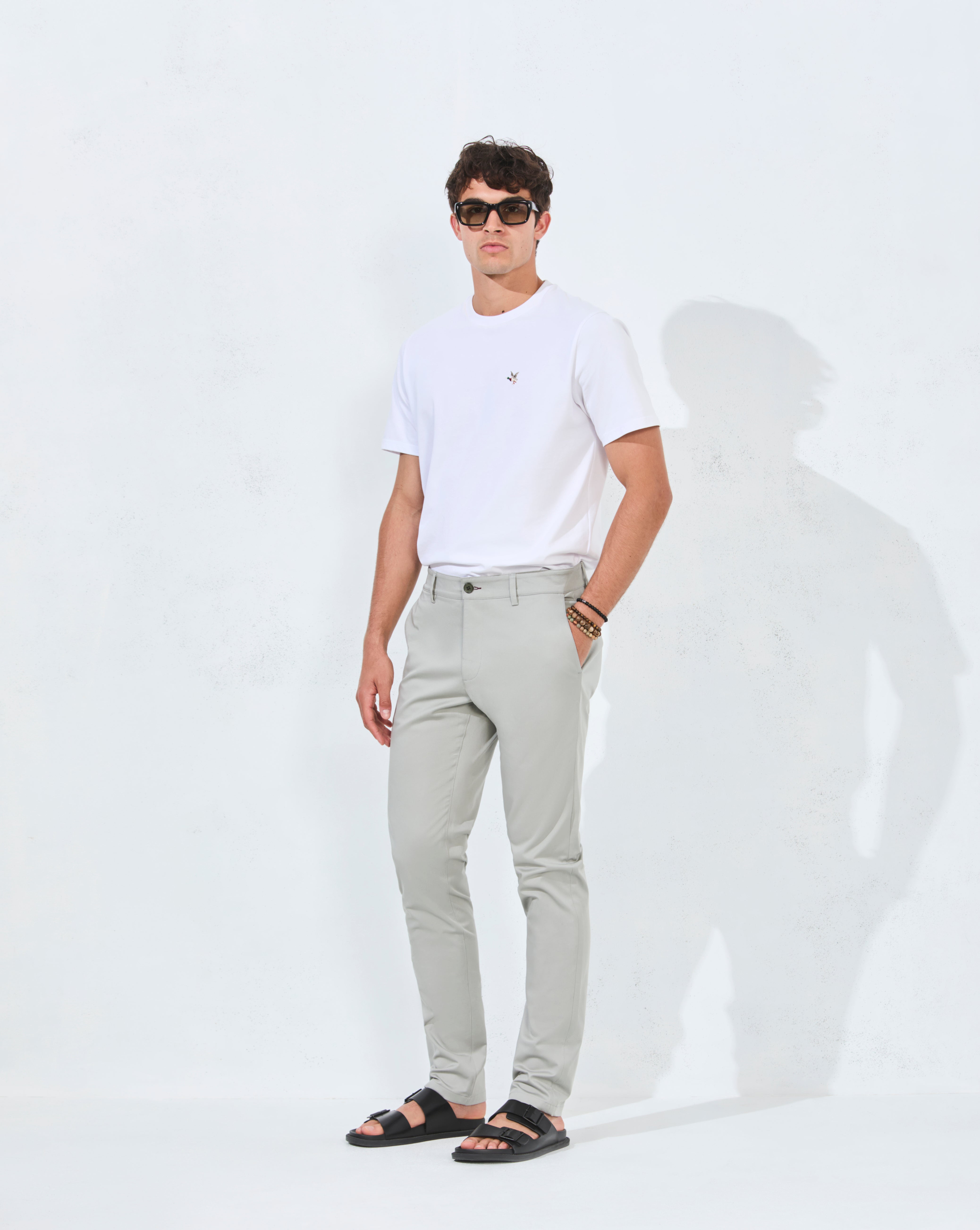 PANTALON CHINO GRIS