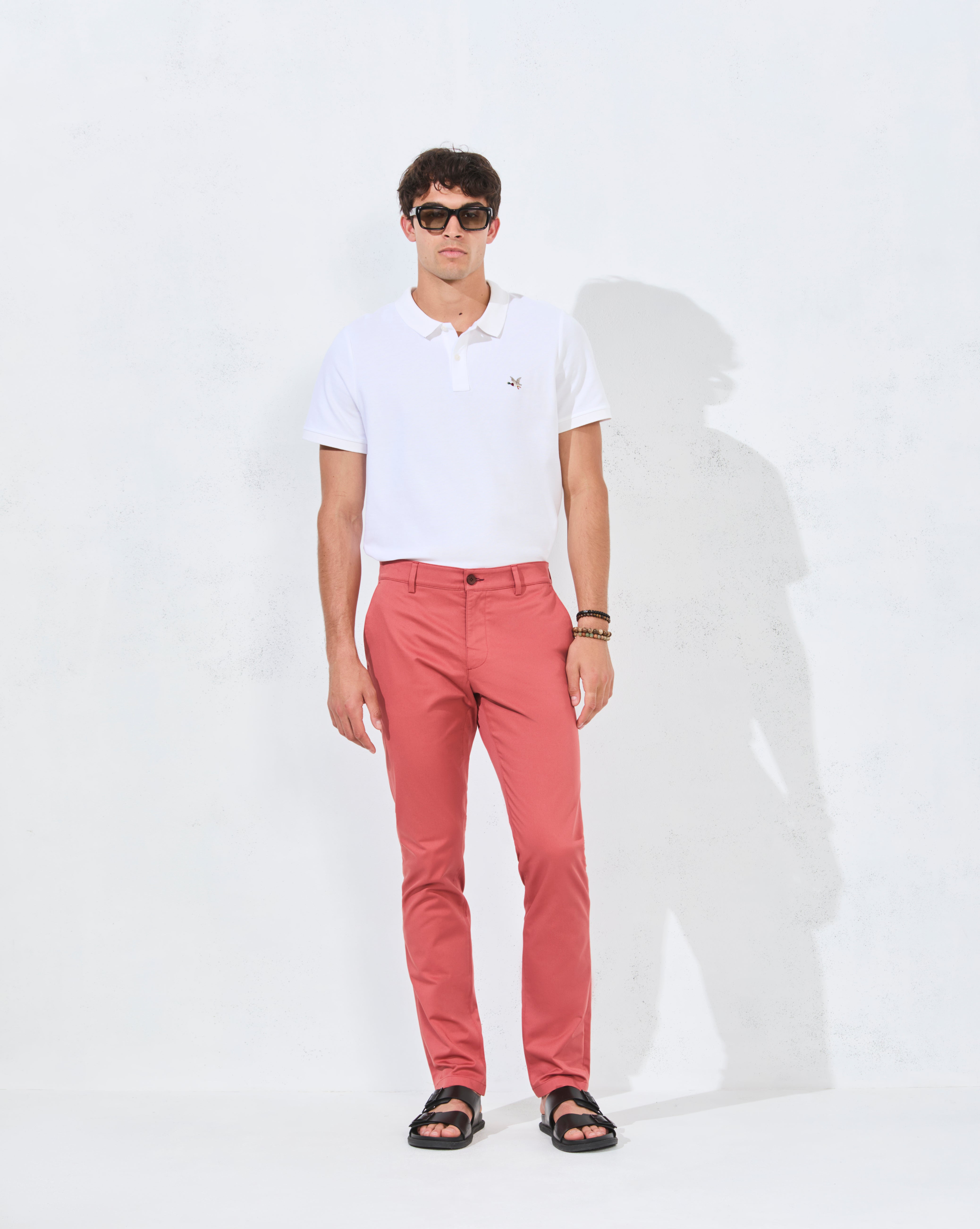 PANTALON CHINO ROUGE